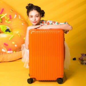 Candy-colored rolling suitcase, suitable for both men and women students, durable, large capacity luggage and travel case.